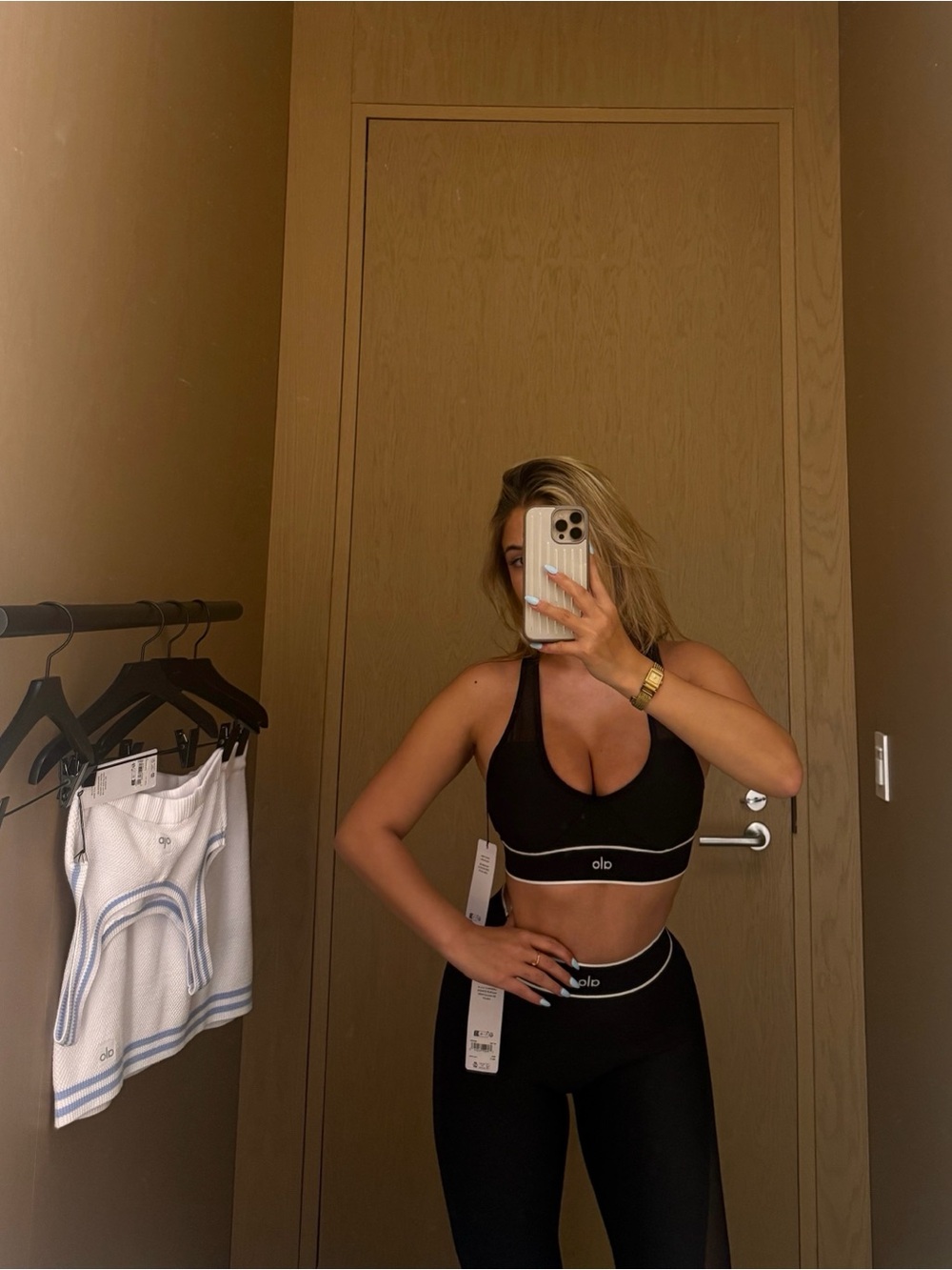 Alo Sports Bra and Leggings Set
